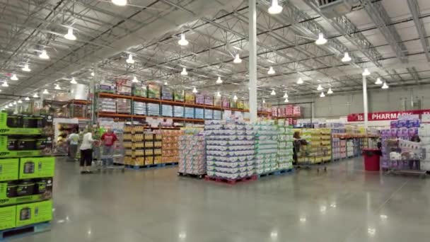 Wide Shot Costco Warehouse Store — Vídeos de Stock