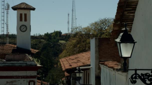 Tapalpa Meksika Nın Güzel Dağlarının Tepesindeki Büyülü Bir Kasaba — Stok video