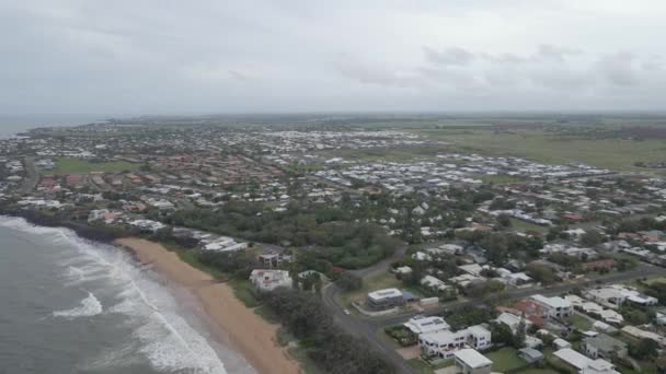 Bundaberg Coastal Town Beach Queensland Australia Aerial Drone Shot — Vídeo de stock