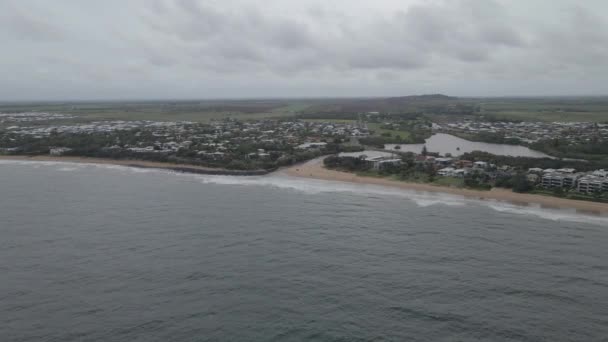 Panoramatický Výhled Pobřežní Komunitu Bundaberg Regionu Oblačný Den Queenslandu Austrálie — Stock video