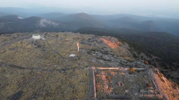 Luchtvaart Schot Berg Tlaloc Met Zonnestralen Vallen Berg Bij Zonsondergang — Stockvideo