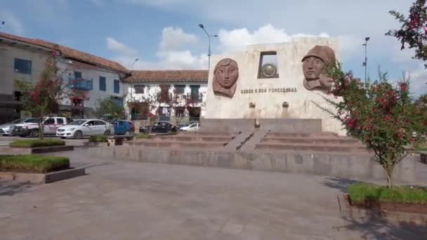 Πλατεία Limacpampa Plaza Limacpampa Στο Κούσκο Του Περού Σουτ Panning — Αρχείο Βίντεο