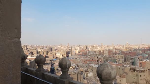 埃及开罗城市景观与伊斯兰建筑的屋顶景观 — 图库视频影像