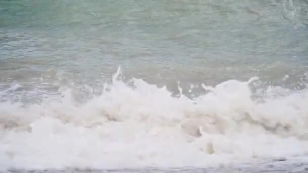 Close Waves Breaking Hard Beach — 비디오