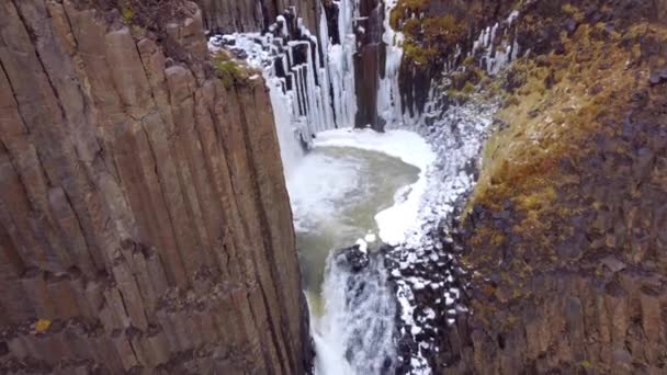 Der Litlanesfoss Wasserfall Island Mit Seinen Basaltsäulen Island Europa — Stockvideo