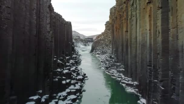 Flying Studlagil Canyon Jokulsa Bru River East Iceland Europe Uhd — Video Stock