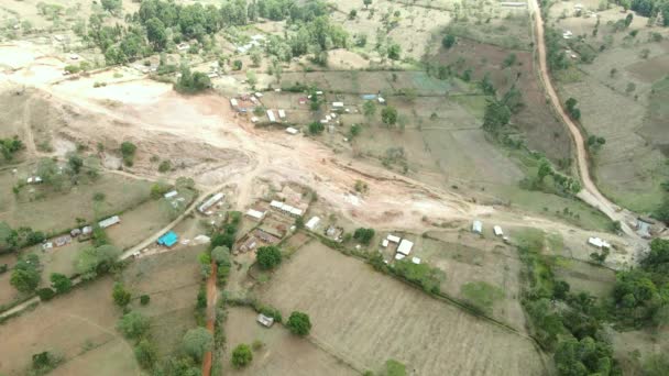 Tilting Drone Flight Busy Local Market Tribal Village Kapenguria Traditional — Vídeos de Stock