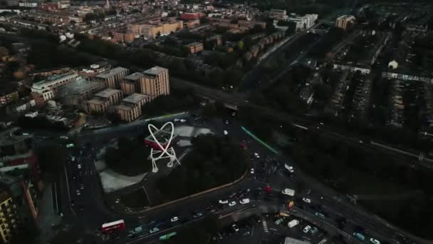 Wandsworth Kreisverkehr Bei Sonnenuntergang London — Stockvideo