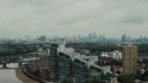 Arka Planda Apartman Binaları Londra Nın Merkezinin Uzak Çekimleri Var — Stok video