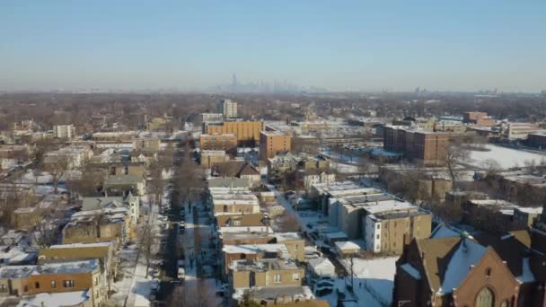 Arka Planda Cityscape Ile Şikago Englewood Yukarısında Sinematik Çekim Kış — Stok video