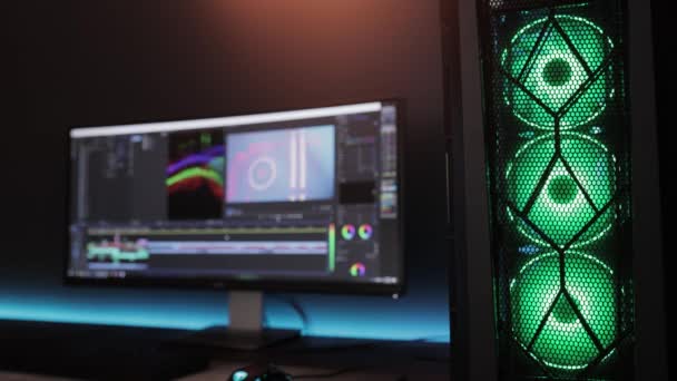 Desktop Gaming Setup Editing Software Running Background Color Changing Fans — Vídeos de Stock