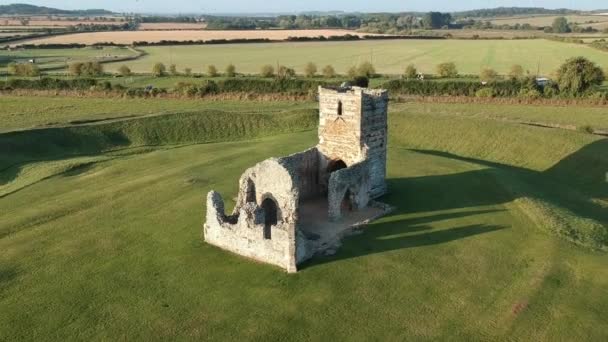 Knowlton Church Drar Iväg — Stockvideo