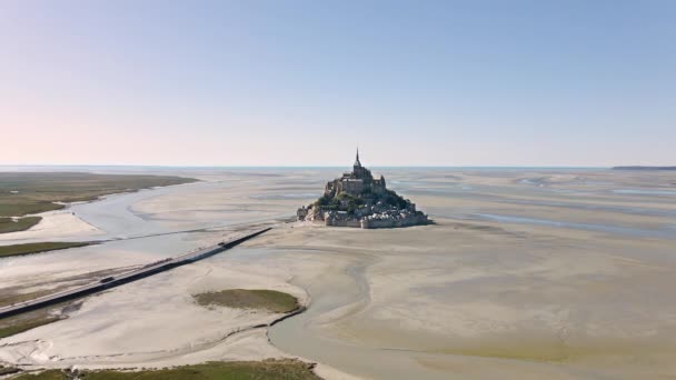 Fransa Daki Ikonik Mont Saint Michel Yukarıdan Görüldü — Stok video