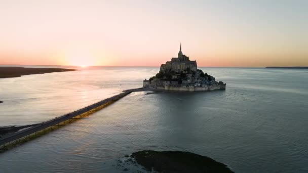 Matahari Terbenam Mont Saint Michel Perancis Terlihat Dari Atas — Stok Video