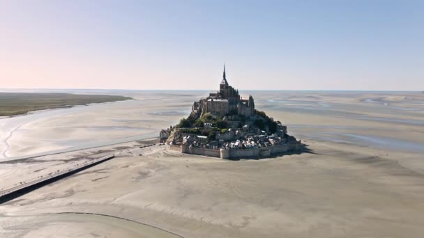 Mont Saint Michel Yang Ikonik Perancis Terlihat Dari Atas — Stok Video