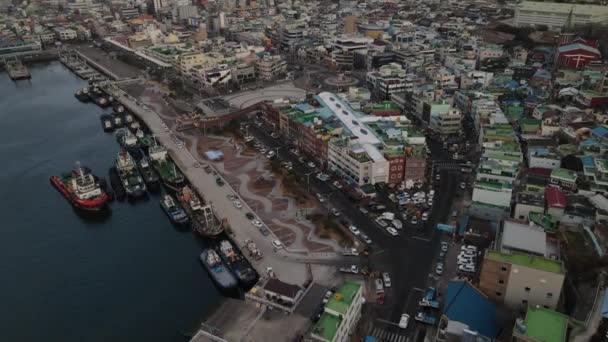 Shora Dolů Letecký Pohled Město Yeosu Jižní Koreji Rušné Přeplněné — Stock video