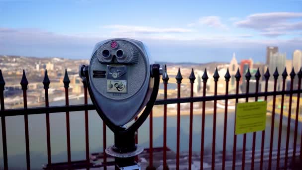 Vista Binocular Con Centro Pittsburgh Fondo Desde Parte Superior Inclinación — Vídeo de stock