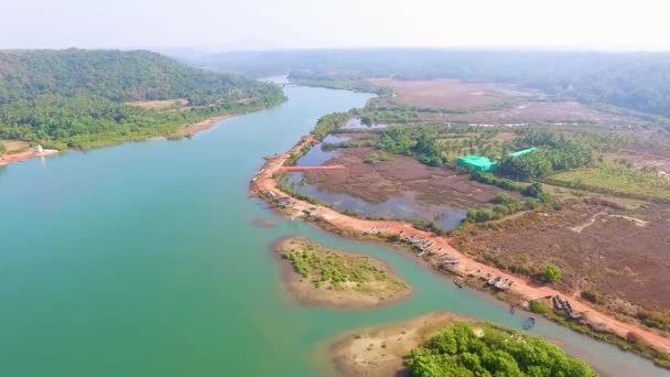 Dron Volando Sobre Río Aravali Goa India — Vídeo de stock