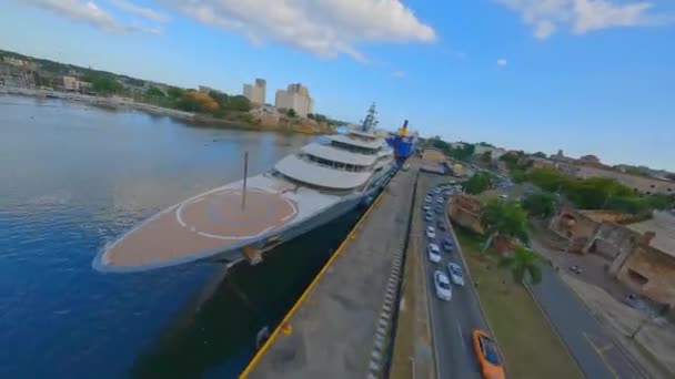 Hava Filosu Dominik Cumhuriyeti Nin Don Diego Limanına Özel Helikopterli — Stok video