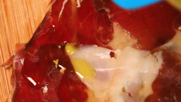 Olive Oil Poured High Quality Serrano Ham Macro Shot Close — Vídeo de Stock