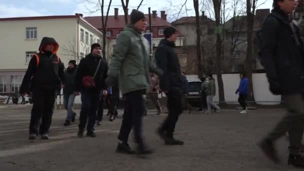 Civilian Volunteers Participate Training Organised Local Coordination Group City Ivano — Stockvideo