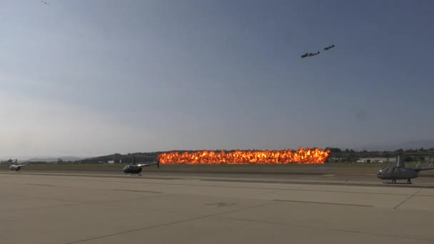 Explosion Importante Pendant Guerre Simulée — Video