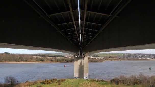 Derry Londonderry City Foyle Bridge Dual Carriageway Crossing River Foyle — Stockvideo