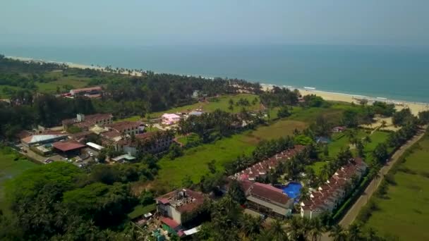 Dron Letící Nad Letoviskem Kenilworth Jižním Goa Indie — Stock video