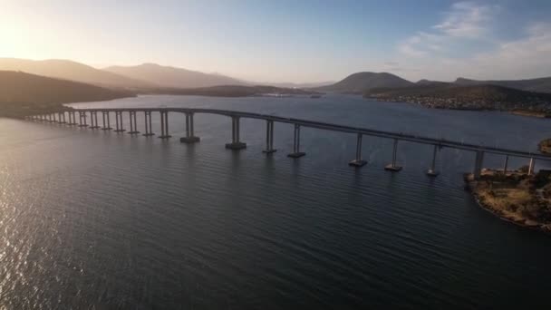 Belo Tiro Assinatura Hobart Tasman Bridge — Vídeo de Stock