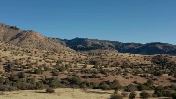 Low Aerial View Moving Horizontally Arid Desert Landscape — Stockvideo