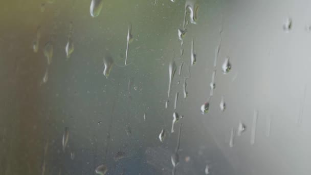 Slow Motion Window Droplet Slowly Moving While Pouring Back — Vídeo de stock
