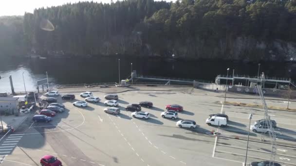 Long Line Cars Driving Onboard Hybrid Powered Torghatten Ferry Halhjem — Stockvideo