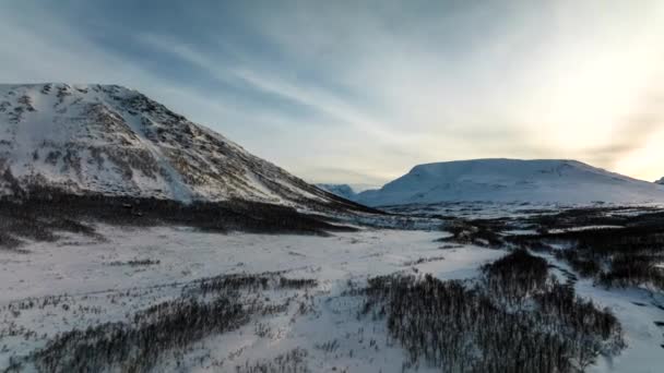 Antena Drona Hiperlapsyjna Nad Doliną Oldervikdalen Norwegii Zima — Wideo stockowe