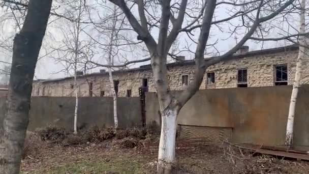 Walking Ukraine Countryside Soviet Era Buildings Abandoned War Russia — Video Stock