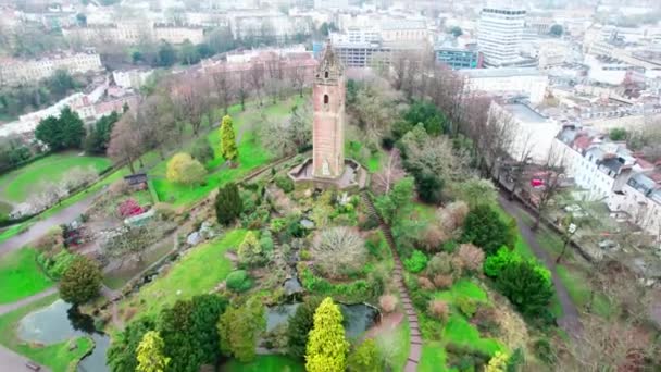 Aerial View Flying Cabot Tower Bristol Establishing Shot — стоковое видео