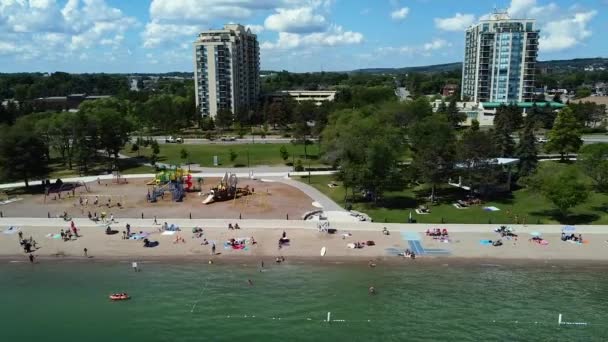 Панорама Пляжу Баррі Кам Яні Квартири Кондос Головне Внутрішнє Місто — стокове відео