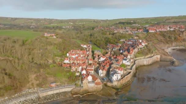 North York Moors Heritage Coast Robin Hoods Bay Aerial Drone — Αρχείο Βίντεο