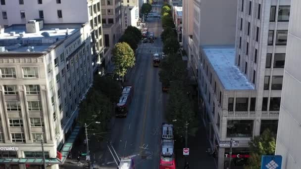 Aerial Shot Bus Downtown Seattle — Vídeo de Stock