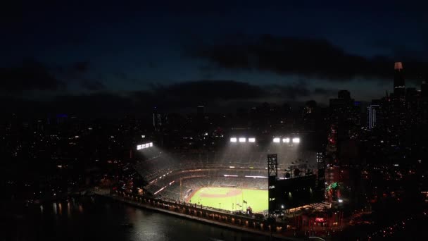 Wide Reverse Aerial Pullback Shot Oracle Park Night San Francisco — Video Stock