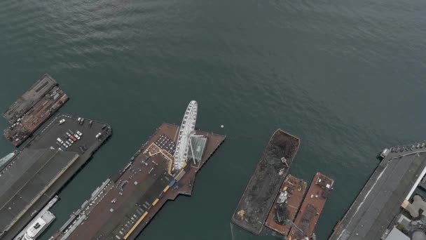 Aerial Seattle Pier Preparing Unload Its Next Cargo Delivery — Stock Video