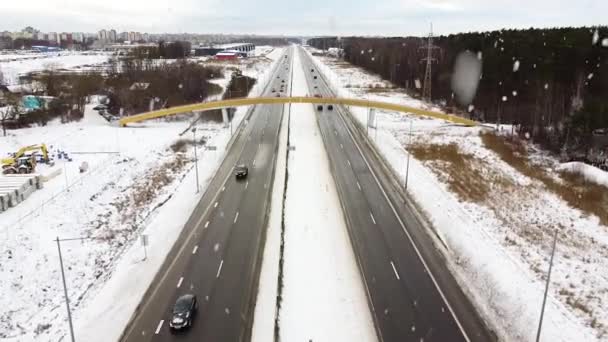 Highway Road Heavy Snowfall Bright Winter Day Aerial View — Vídeos de Stock