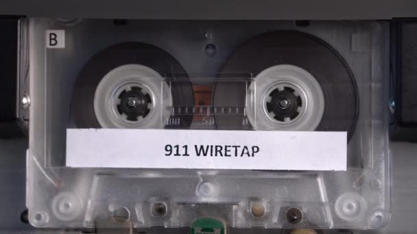 Enregistrement Audio Sur Écoute 911 Sur Cassette Vintage Jouant Dans — Video