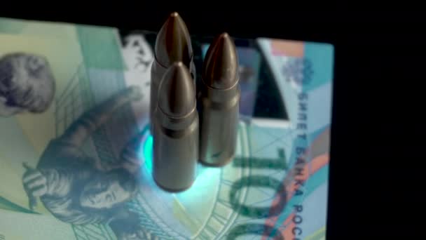 Balles Mitrailleuses Sur Billets 100 Roubles Russes Concept Guerre Économie — Video