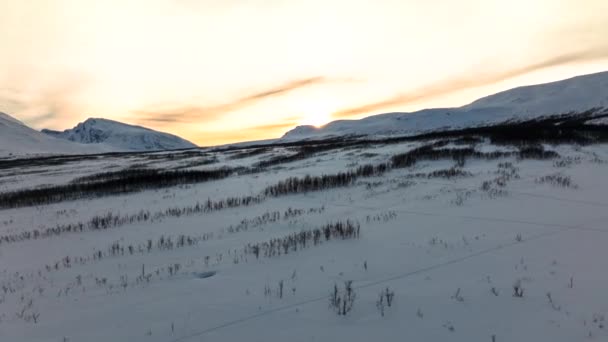 Vasto Deserto Innevato Scandinavia Oldervikdalen Norvegia Vista Panoramica Paesaggio Montano — Video Stock