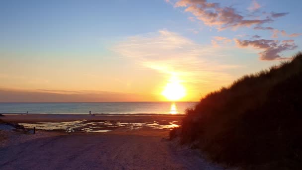 Strand Sonnenuntergang Sommer Wolken Kannestederne Skagen Ultra Uhd — Stockvideo