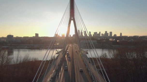 Crossing Warsaw Modern Bridge Cityscape Background Sunset Aerial — Vídeo de stock