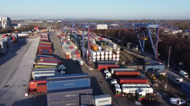 Scheepvaart Container Kraan Lift Lossen Zware Lading Export Krat Containers — Stockvideo