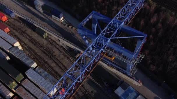 Shipping Container Crane Lift Unloading Heavy Cargo Export Crate Containers — Stock videók