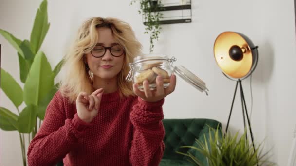 Blonde Girl Sugar Diet Grabbing Cookie Jar Resisting Putting Back — Video