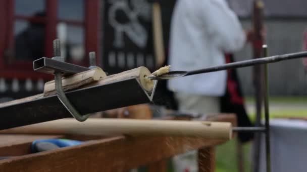 Artesanía Del Instrumento Música Tradicional Eslovaca Fujara Imany Pueblo Tradicional — Vídeos de Stock